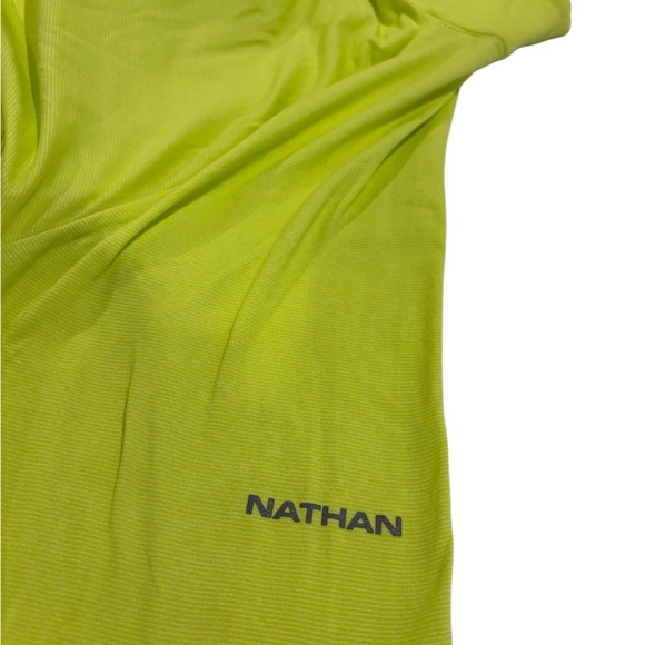 Nathan Dashlite 1/4 Zip Long Sleeve Running Wicking Top Size Medium NWT - Picture 6 of 7